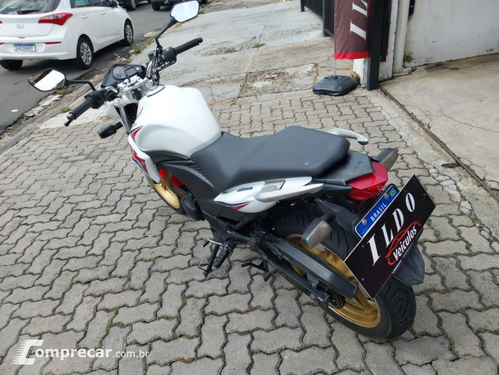 CB300R