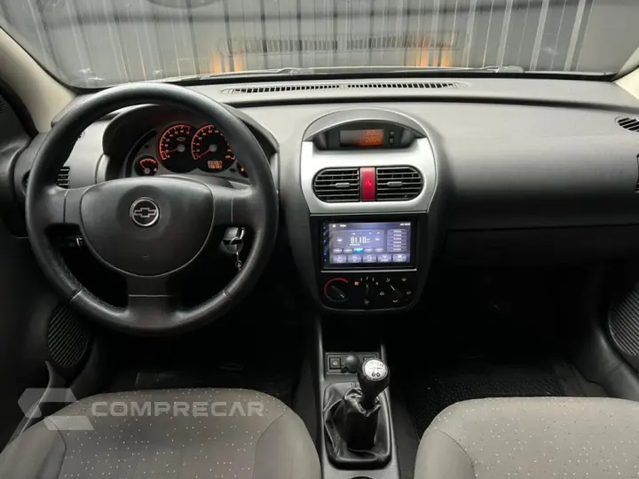 CORSA 1.4 MPFI PREMIUM SEDAN 8V FLEX 4P MANUAL