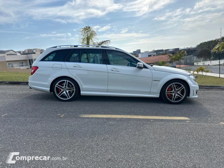 C 63 AMG 6.2 V8 Touring