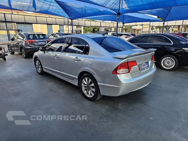 CIVIC - 1.8 LXL 16V 4P MANUAL