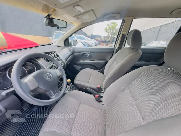 Grand Livina 1.8 16V 4P FLEX