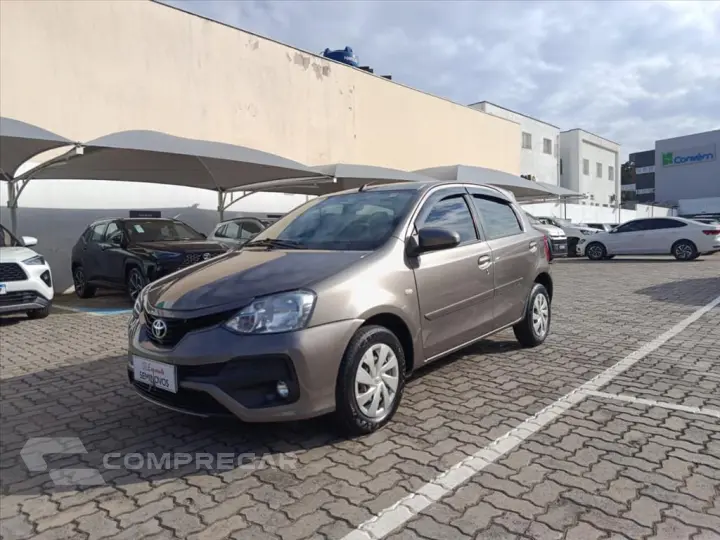 ETIOS 1.5 XS 16V FLEX 4P AUTOMÁTICO