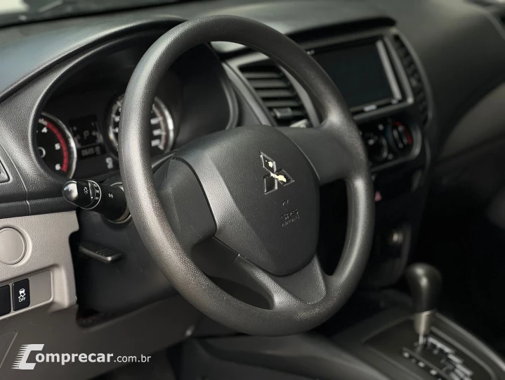 L200 TRITON 2.4 16V Turbo Sport GLS CD 4X4
