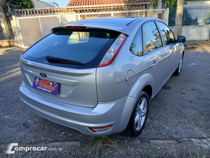 FOCUS 1.6 GL 16V
