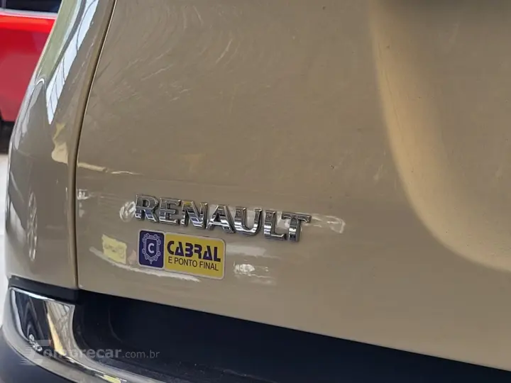 CAPTUR Intense 2.0 16V Flex 5p Aut.