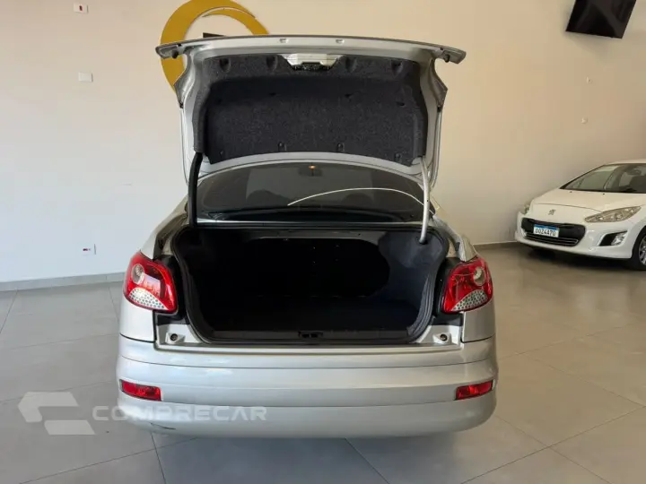 PEUGEOT 207 Sed. Passion XR Sport 1.4 Flex 8V 4p