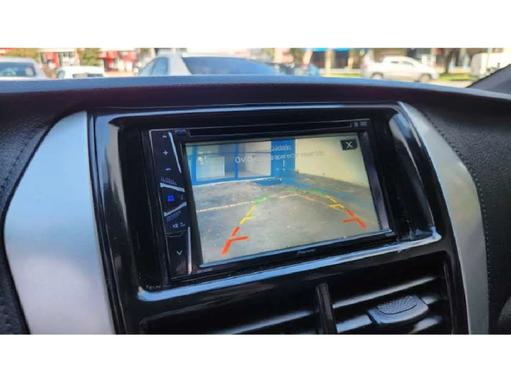 YARIS 1.3 16V FLEX XL LIVE MULTIDRIVE