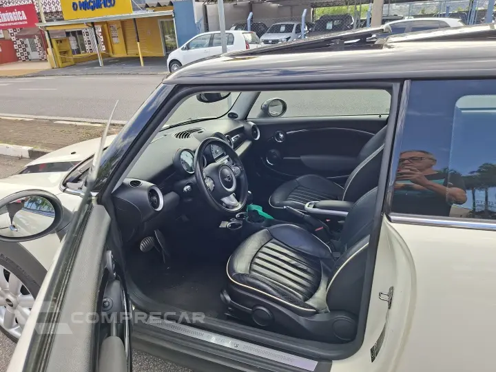 COOPER 1.6 S 16V TURBO GASOLINA 2P AUTOMÁTICO