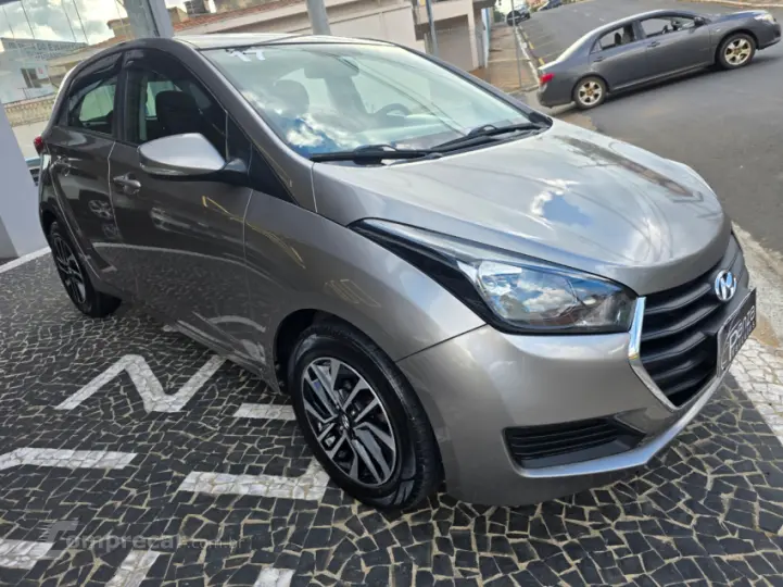 HB20 1.6 Comfort Plus 16V