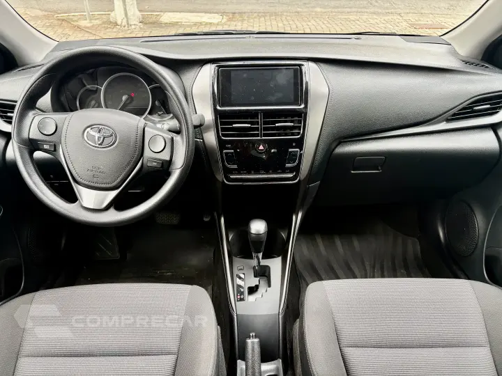 YARIS 1.5 16V Sedan XL Multidrive