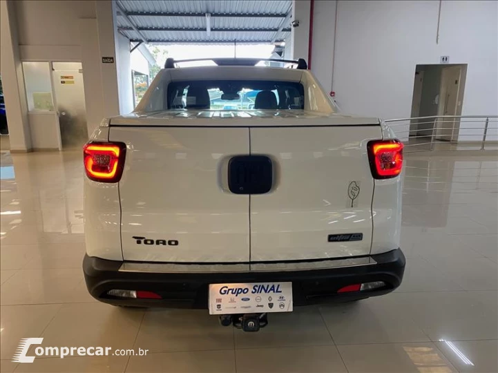 TORO 2.0 16V Turbo Ultra 4WD