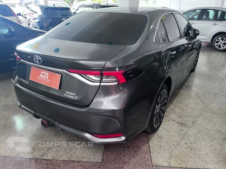 COROLLA 1.8 VVT-I Hybrid Altis Premium