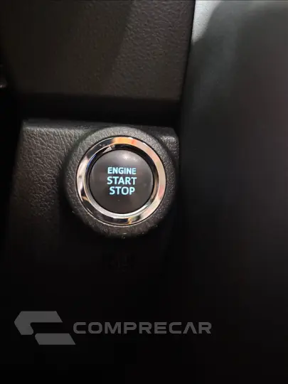 HILUX SW4 2.8 D-4D TURBO DIESEL SRX 7L 4X4 AUTOMÁ