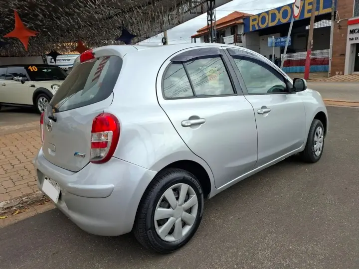 March 1.0 S 16V Flex 4P Manual