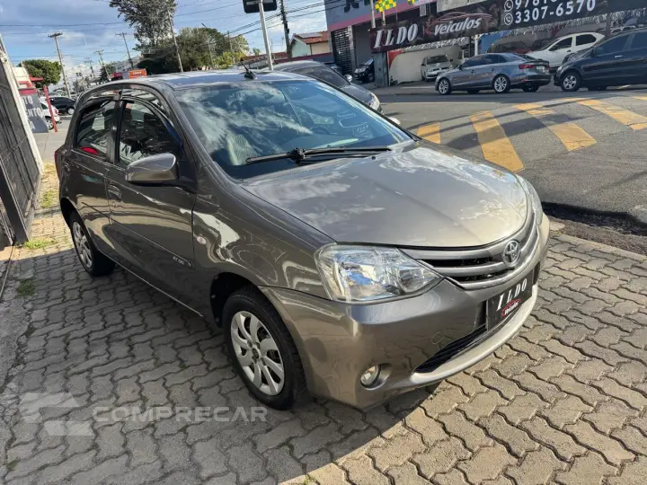 ETIOS 1.5 XLS 16V
