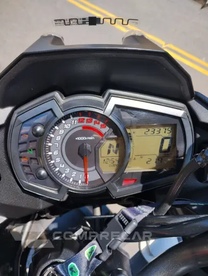 Versys 300