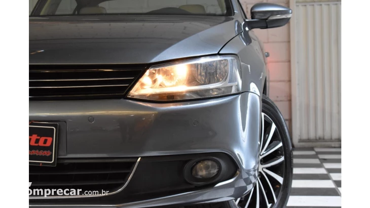 JETTA - 2.0 TSI HIGHLINE 211CV 4P TIPTRONIC