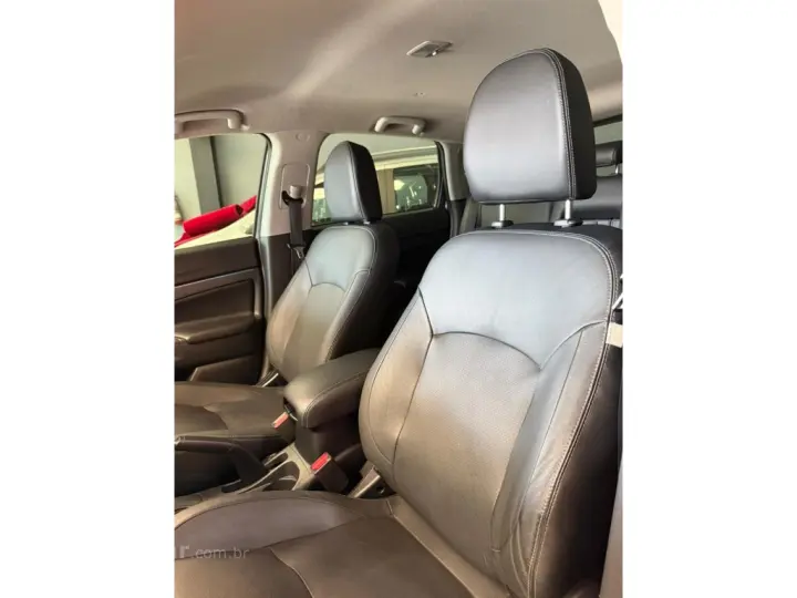 OUTLANDER 2.0 MIVEC FLEX SPORT HPE AWD AUTOMÁTICO