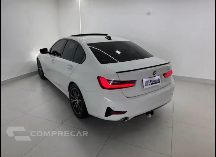 320I  ACTIVE FLEX
