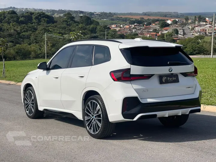 X1 2.0 16V Turbo Activeflex Sdrive20i M Sport