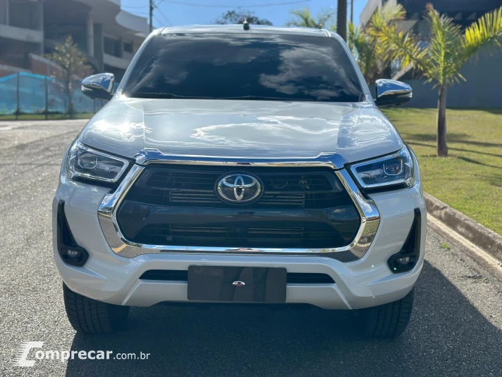 HILUX 2.8 D-4D TURBO DIESEL CD SRX 4X4 AUTOMÁTICO