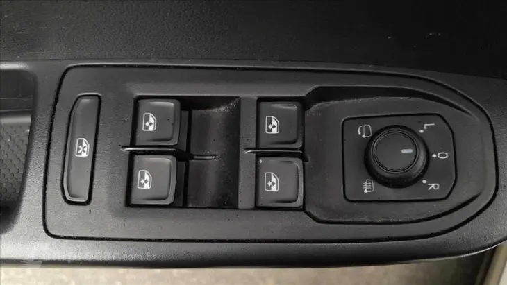 TAOS 1.4 250 TSI TOTAL FLEX HIGHLINE AUTOMÁTICO