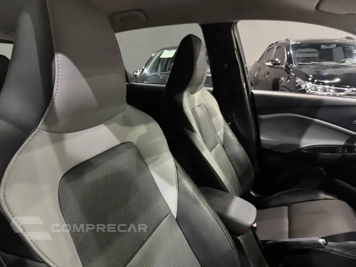 ONIX 1.0 TURBO FLEX PREMIER AUTOMÁTICO