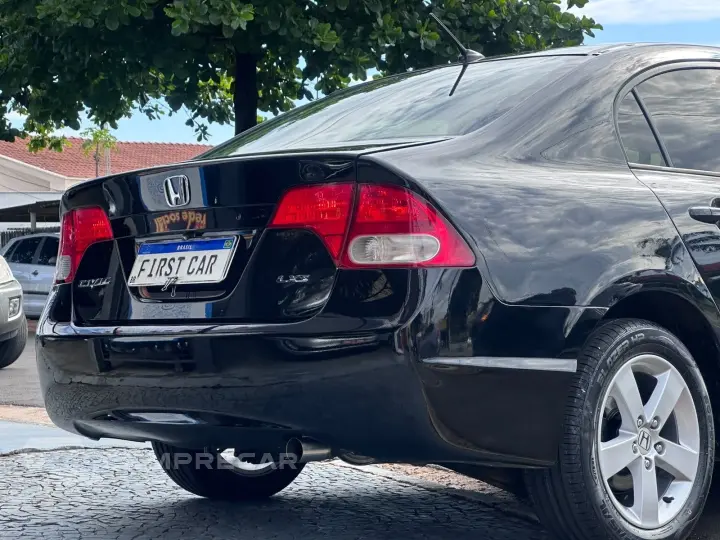 CIVIC 1.8 LXS 16V GASOLINA 4P MANUAL
