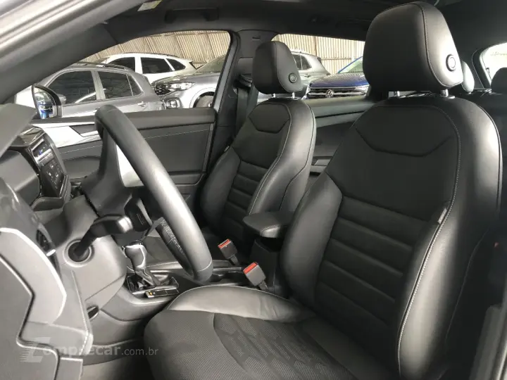TAOS 1.4 250 TSI TOTAL FLEX HIGHLINE AUTOMÁTICO