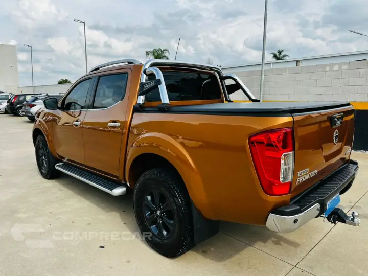 Frontier 2.3 16V LE 4X4 CABINE DUPLA BI-TURBO DIESEL AUTOMÁT