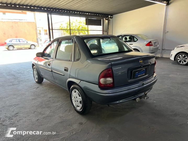 CORSA 1.0 MPFI Classic Sedan 8V