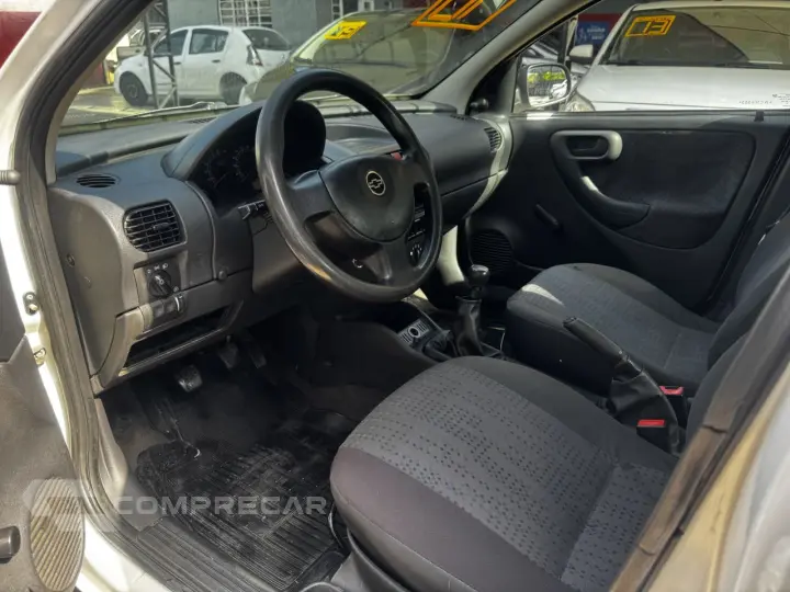 Corsa Sedan 1.4 4P MAXX FLEX