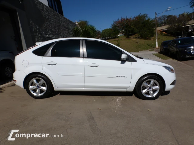 FOCUS 2.0 GLX 16V