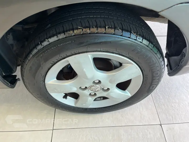 COROLLA 1.6 XLI 16V GASOLINA 4P AUTOMÁTICO