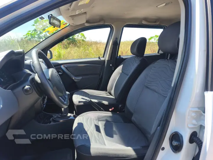 DUSTER 2.0 TECH ROAD 4X2 16V FLEX 4P MANUAL