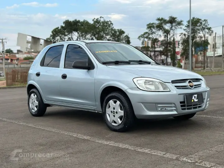 CELTA 1.0 MPFI Spirit 8V