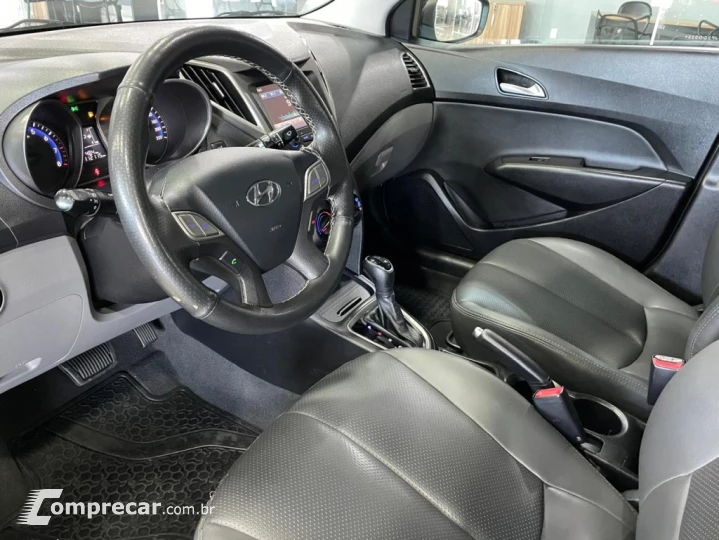 HB20S 1.6 COMFORT PLUS 16V FLEX 4P AUTOMÁTICO