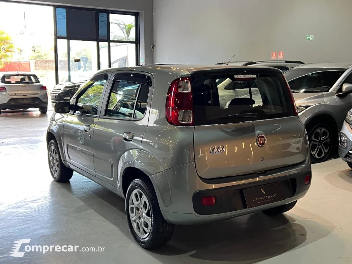 UNO 1.0 EVO VIVACE 8V FLEX 4P MANUAL