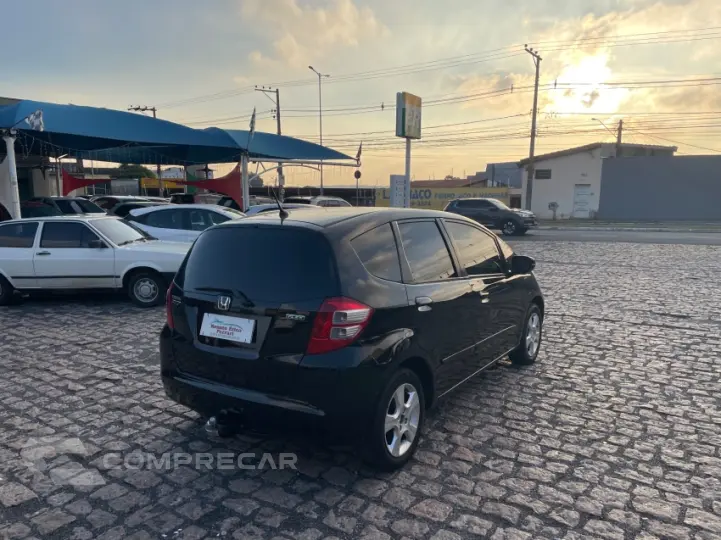 FIT 1.4 LX 16V