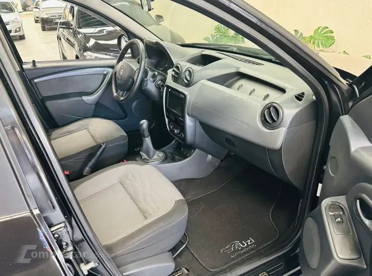 DUSTER 1.6 Tech Road 4X2 16V