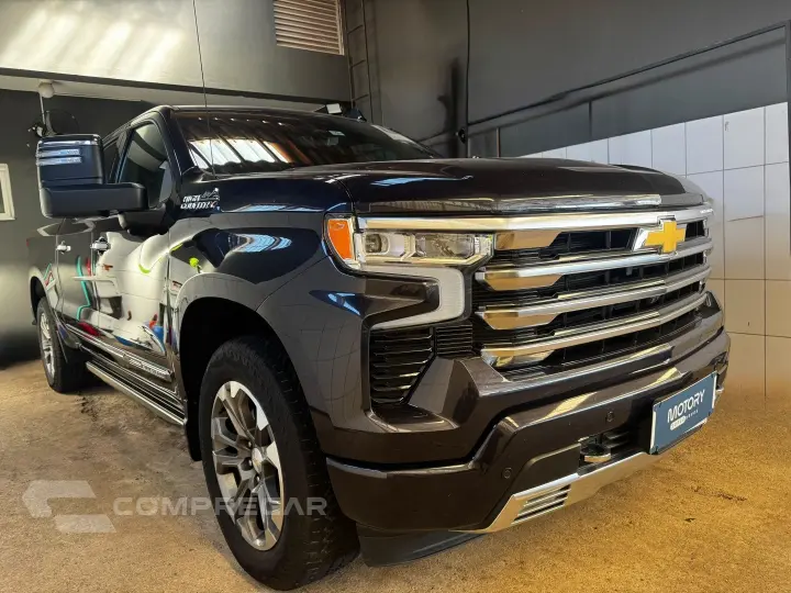 SILVERADO 5.3 V8 GASOLINA 1500 HIGH COUNTRY 4X4 AUTOMÁTICO