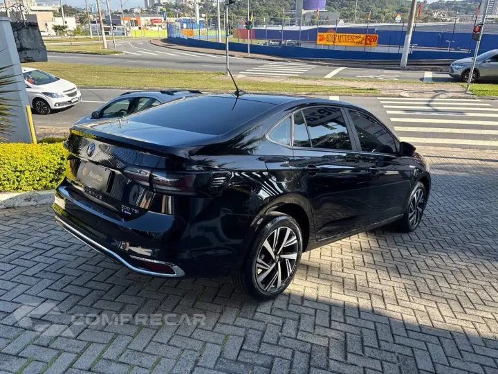 VIRTUS Highline 200 TSI 1.0 Flex 12V Aut