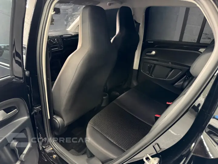 up! cross 1.0 TSI Total Flex 12V 5p