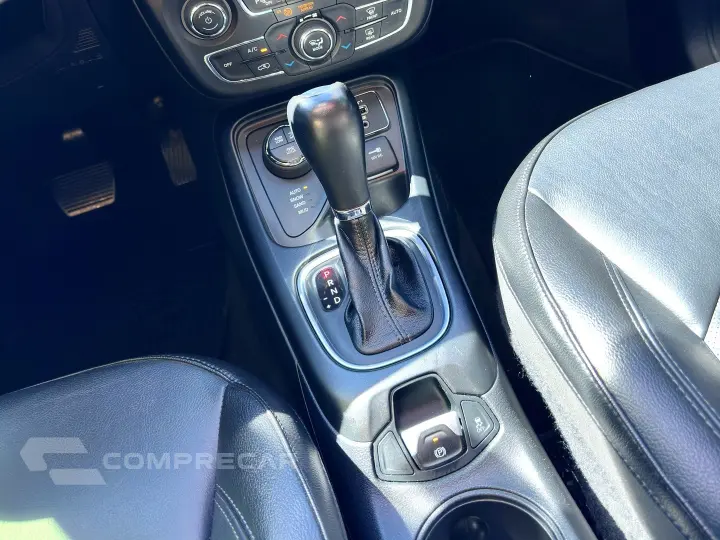 COMPASS 2.0 16V DIESEL S 4X4 AUTOMÁTICO