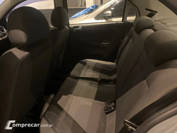 VOYAGE 1.0 MI Trendline 8V