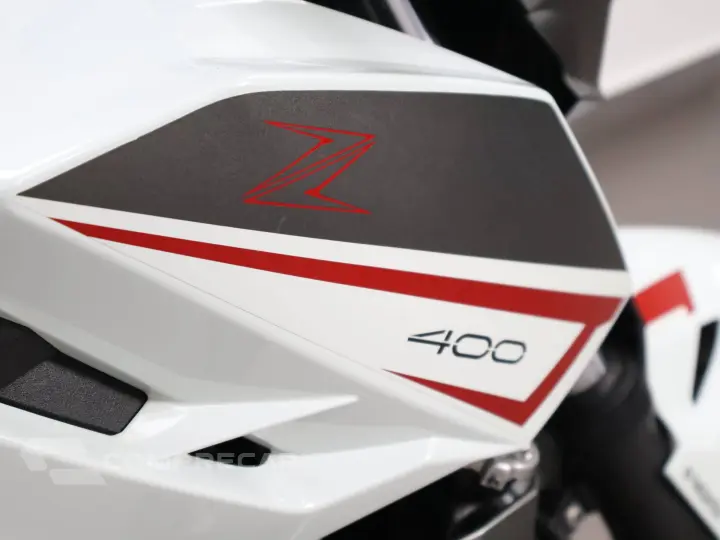 KAWASAKI Z400 ABS
