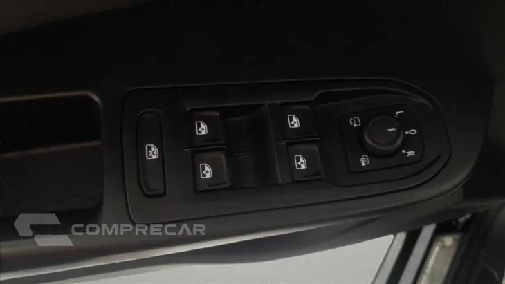 TAOS 1.4 250 TSI TOTAL FLEX HIGHLINE AUTOMÁTICO