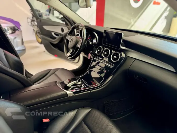 C 180 1.6 CGI TOURING GASOLINA 4P AUTOMÁTICO