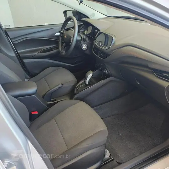 ONIX 1.0 PLUS TURBO AT SEDAN