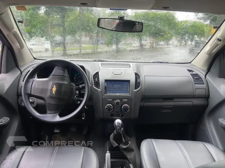 S10 2.4 LS 4X2 CD 8V